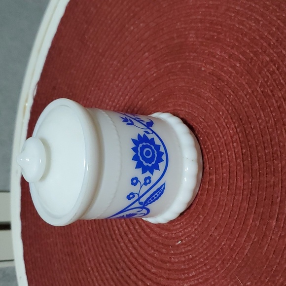 Vintage Hazel Atles Milk Glass Blue Floral Jar w/ Lid - Picture 2 of 6